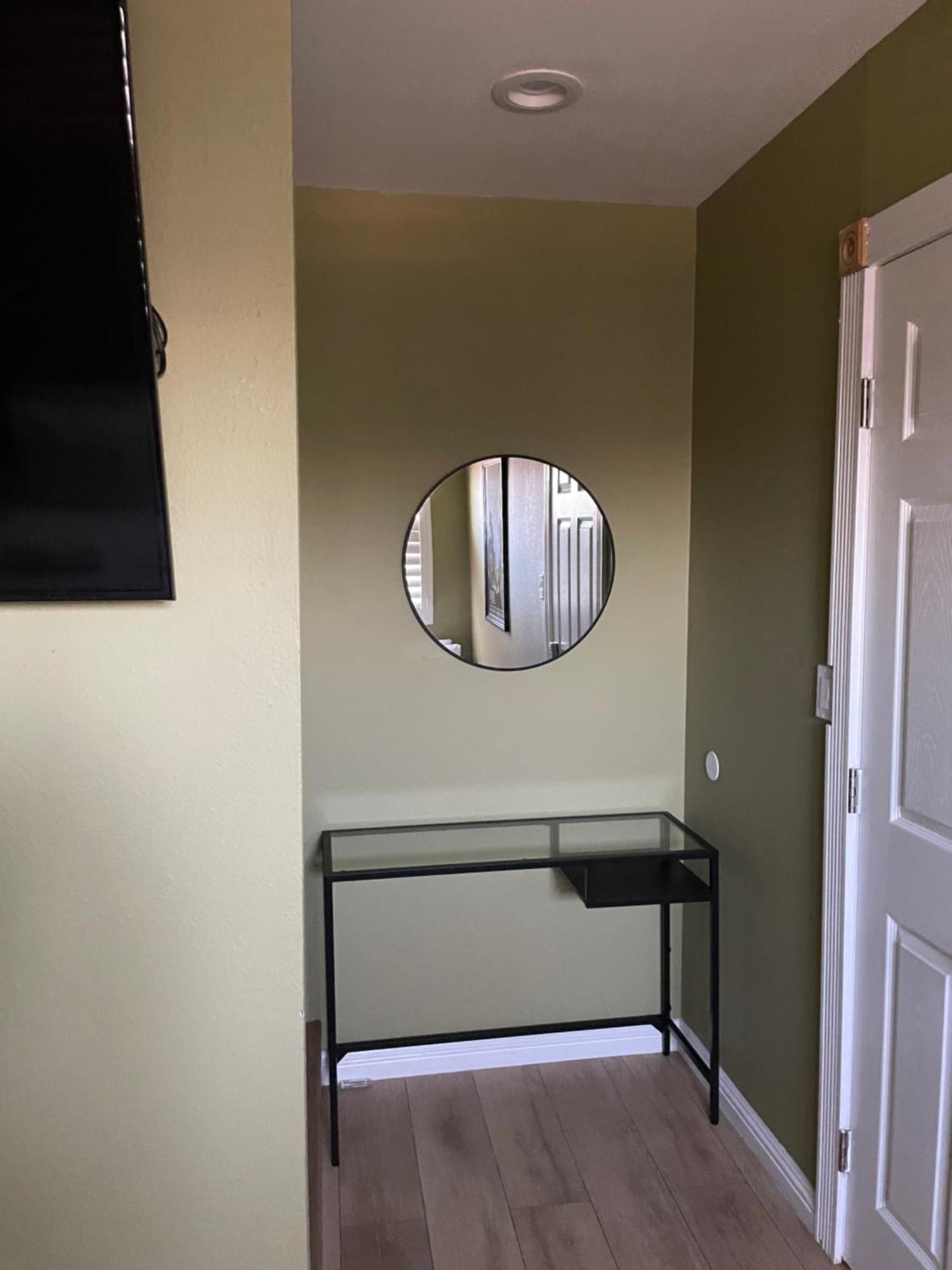 Private Room In La With Free Wifi And Tv With Shared Kitchen Лос Анджелис Екстериор снимка