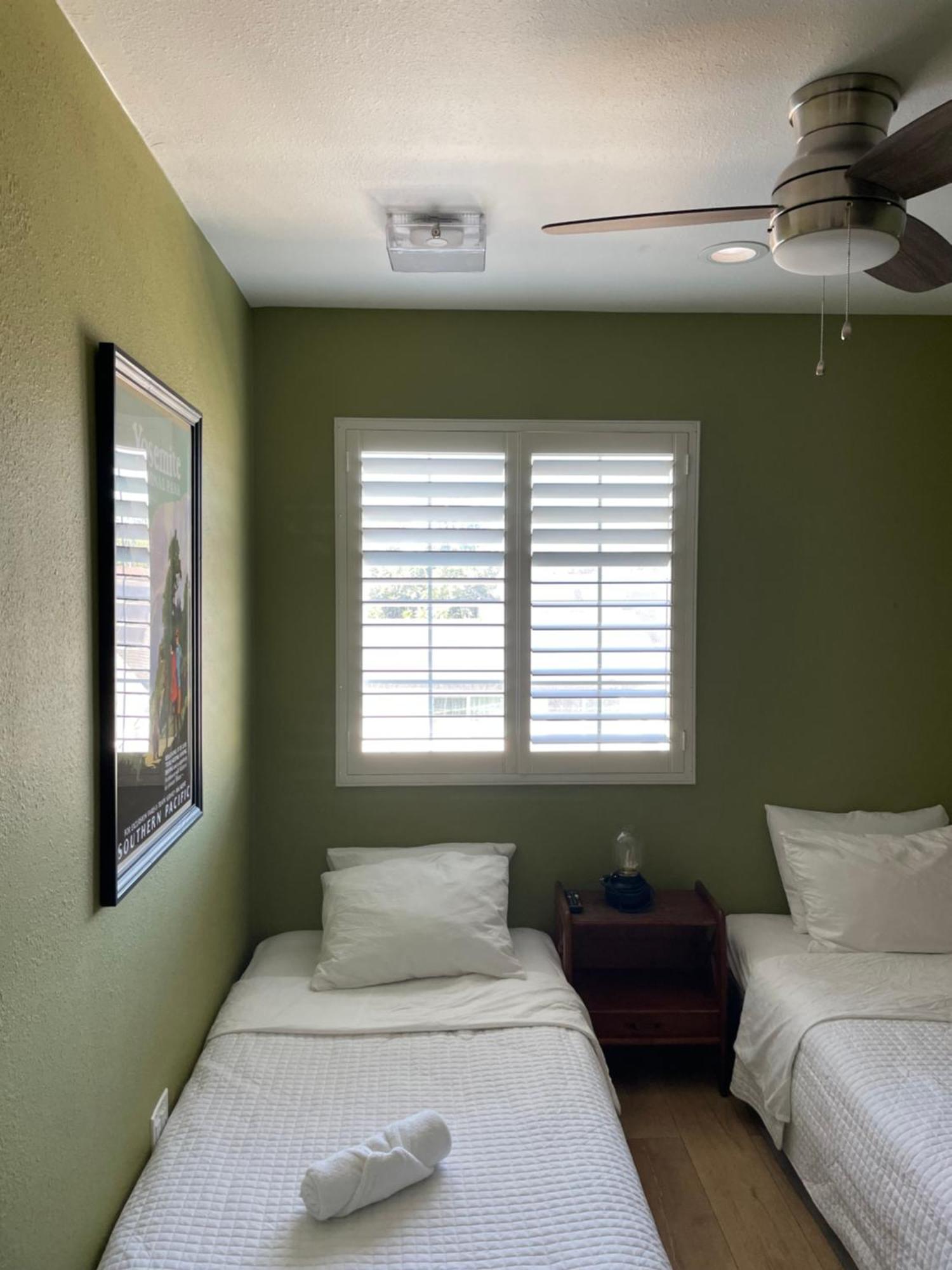 Private Room In La With Free Wifi And Tv With Shared Kitchen Лос Анджелис Екстериор снимка
